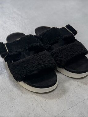 Koolaburra Black Faux-Sherpa Slide Sandals with Buckle